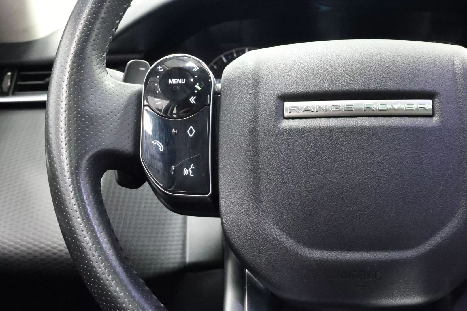 2019 Land Rover Range Rover Velar - Image 23