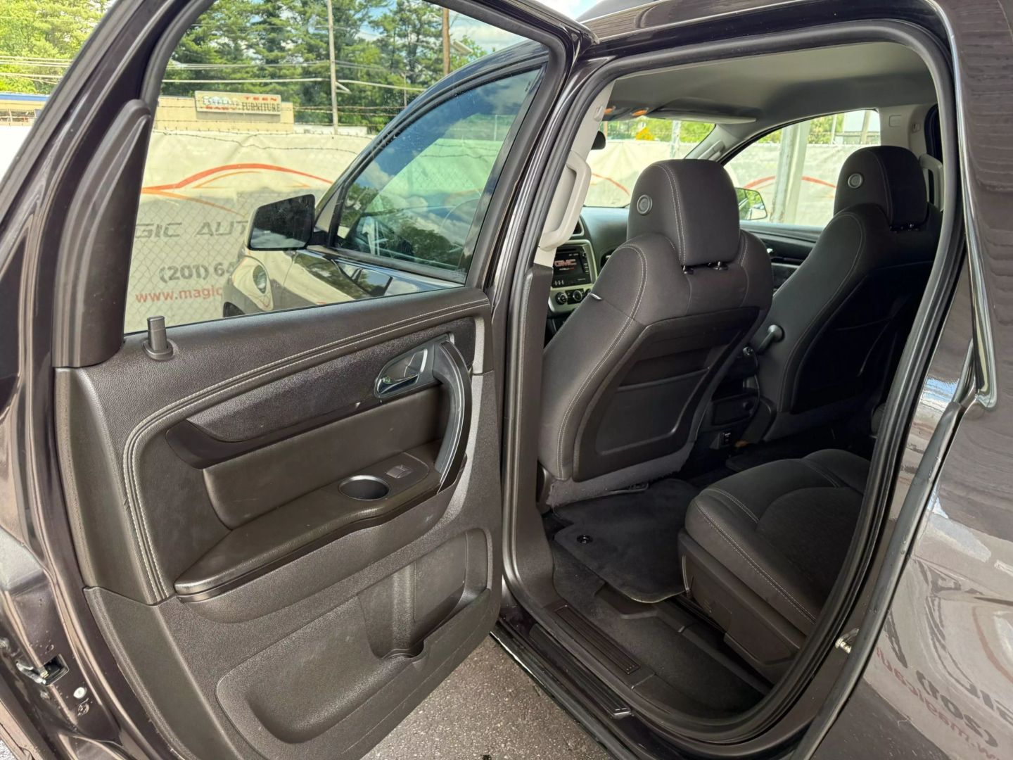 2016 Gmc Acadia - Image 17