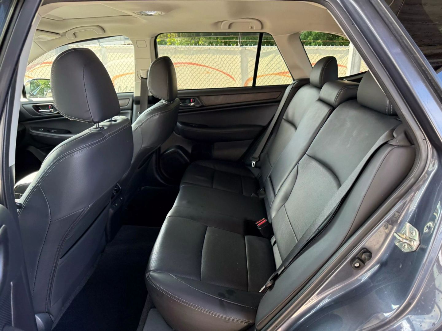 2017 Subaru Outback - Image 18