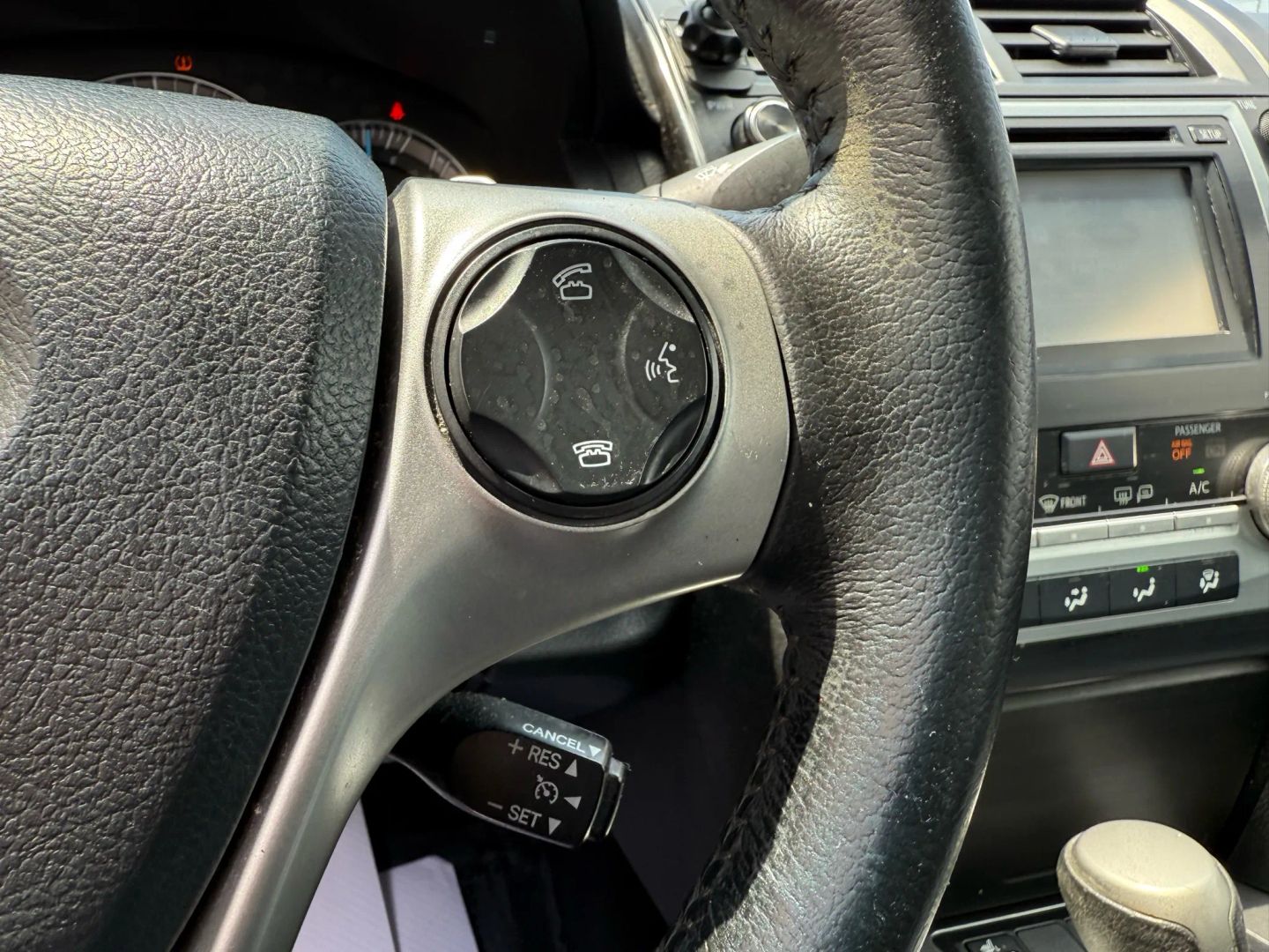 2013 Toyota Camry - Image 27