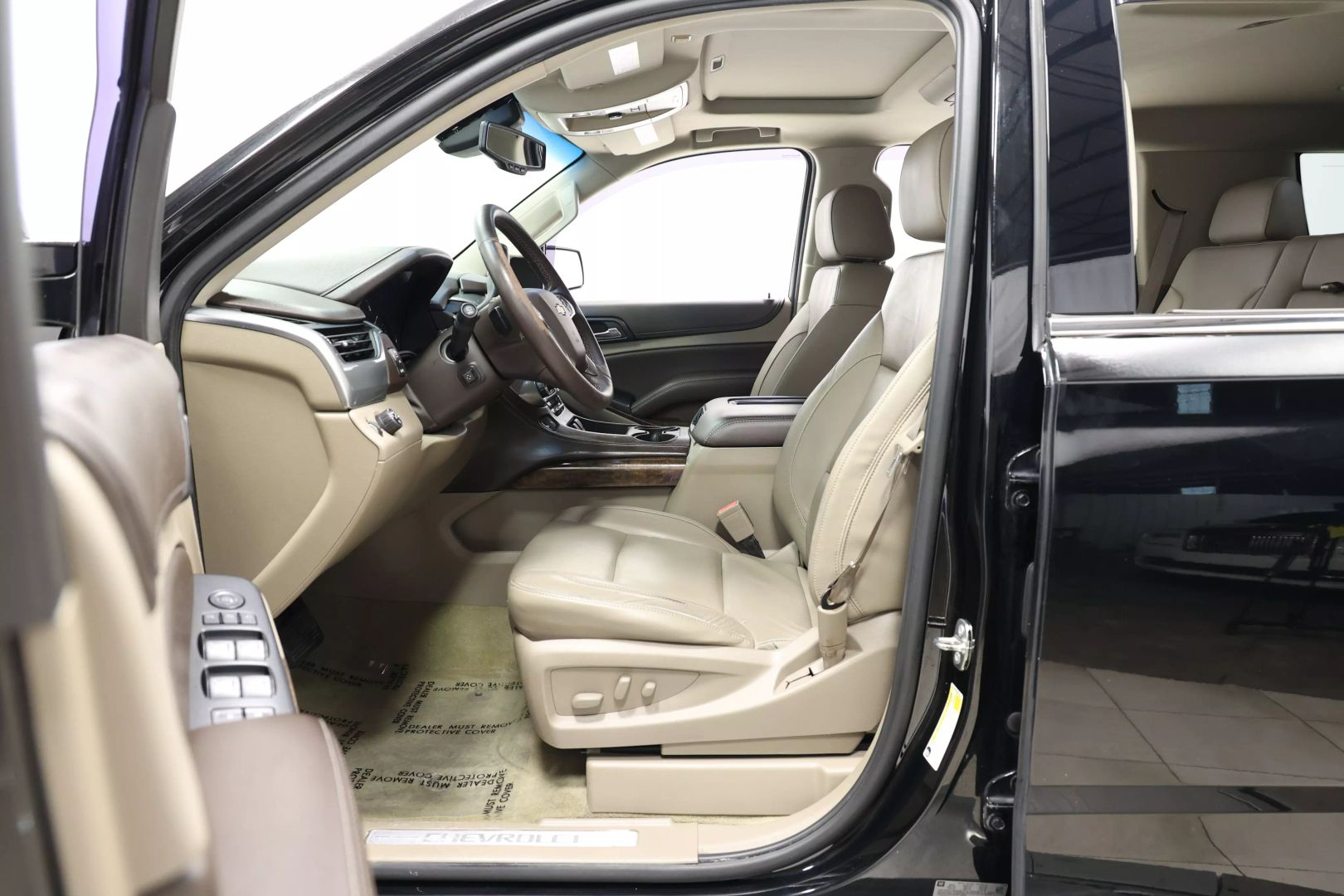 2016 Chevrolet Tahoe - Image 14