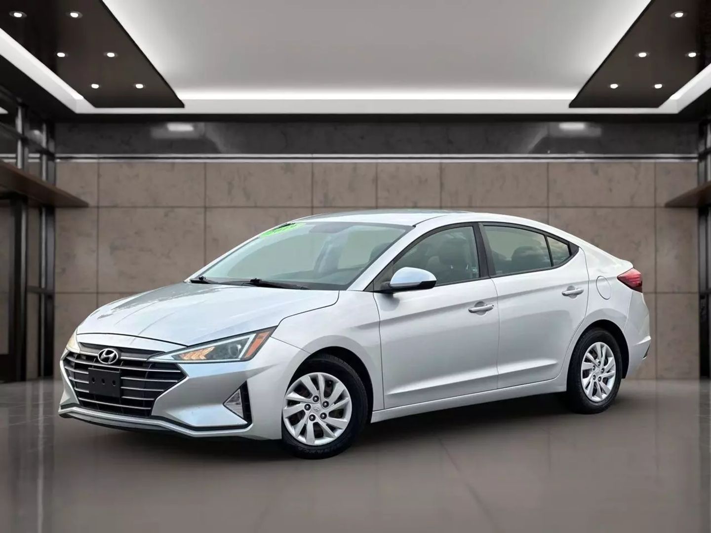 2019 HYUNDAI ELANTRA SEDAN 4-CYL, 2.0 LITER SE SEDAN 4D