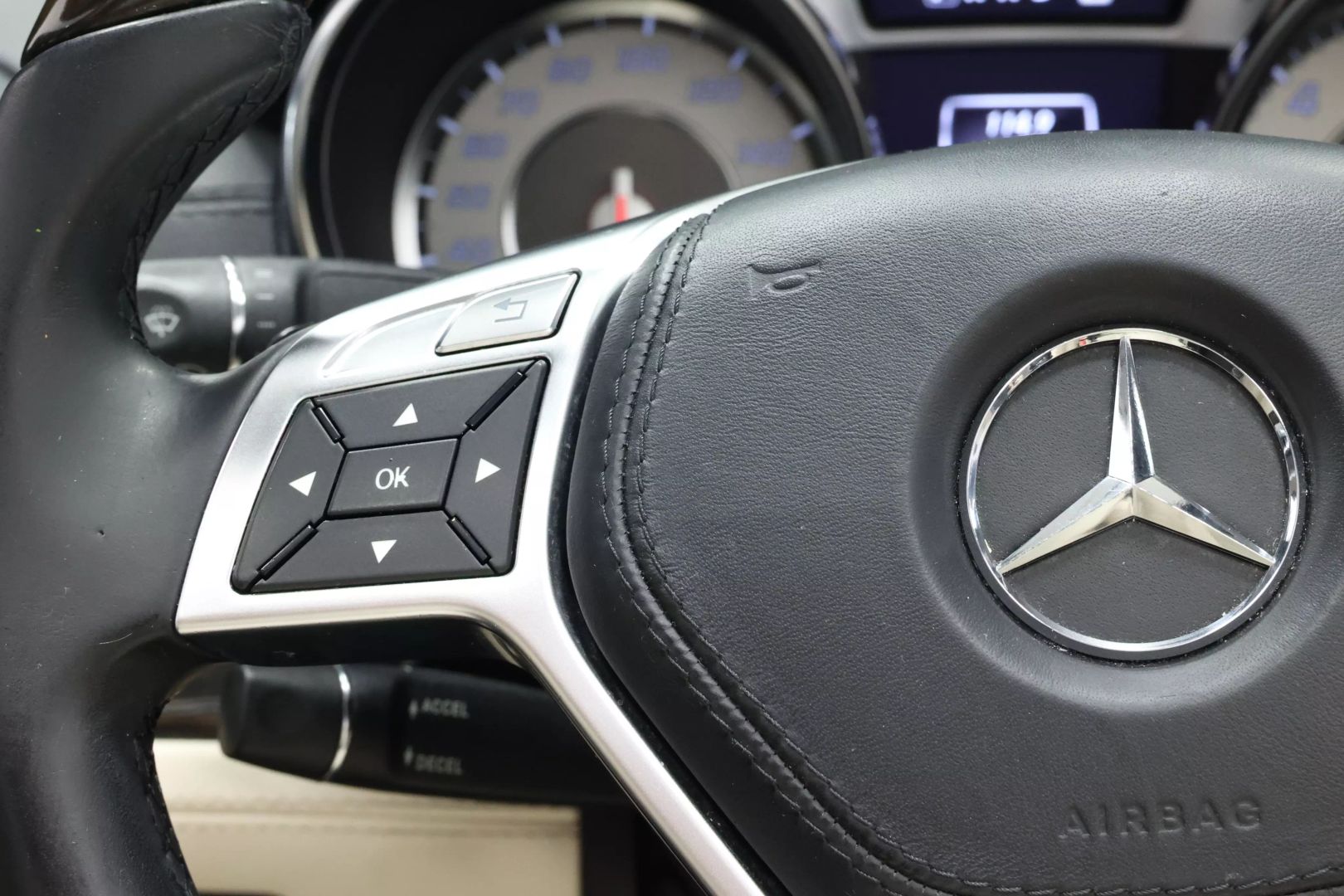 2013 Mercedes-benz Sl-class - Image 21