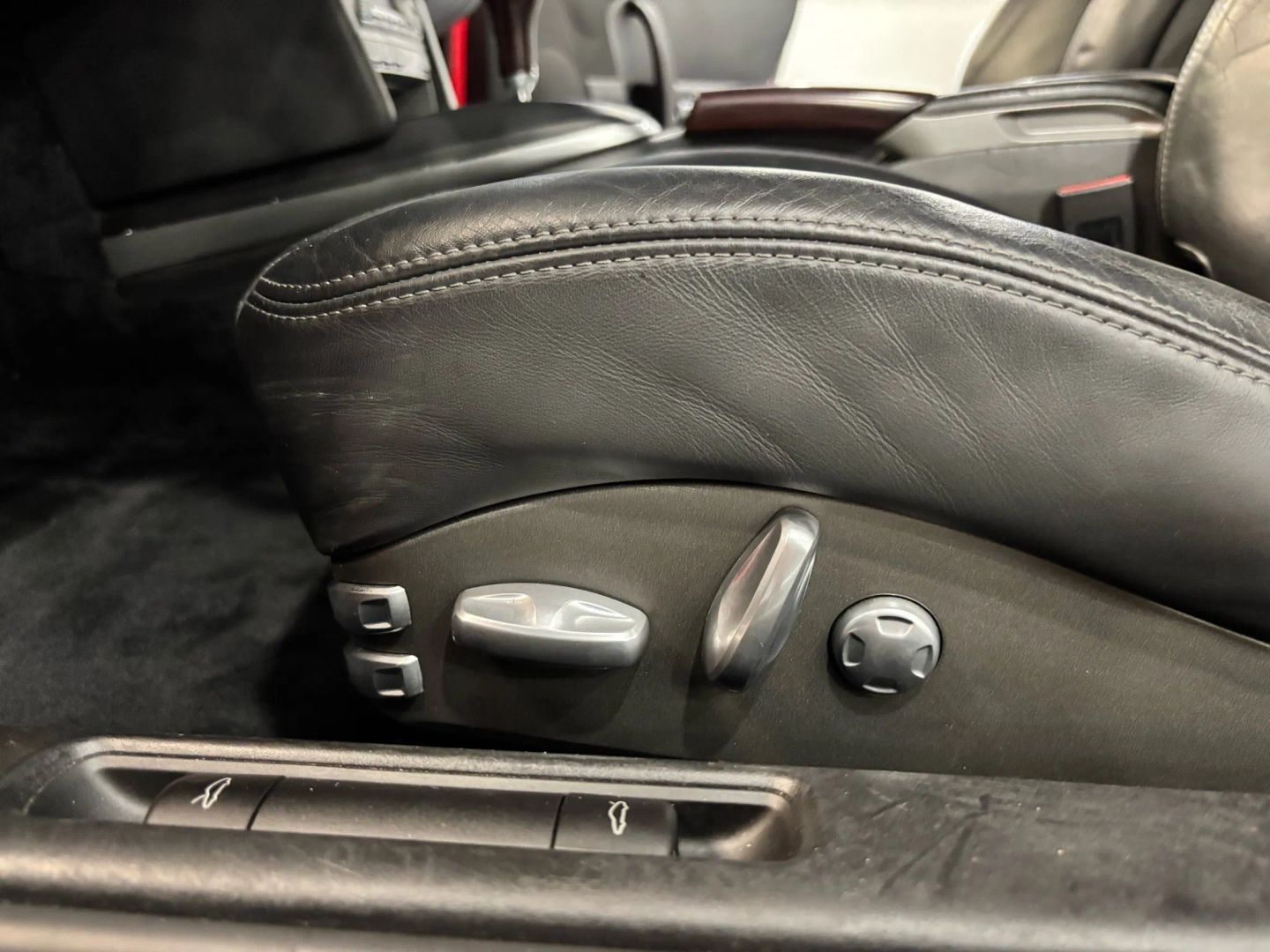 2007 Porsche 911 Carrera 4s Coupe 2d - Image 12