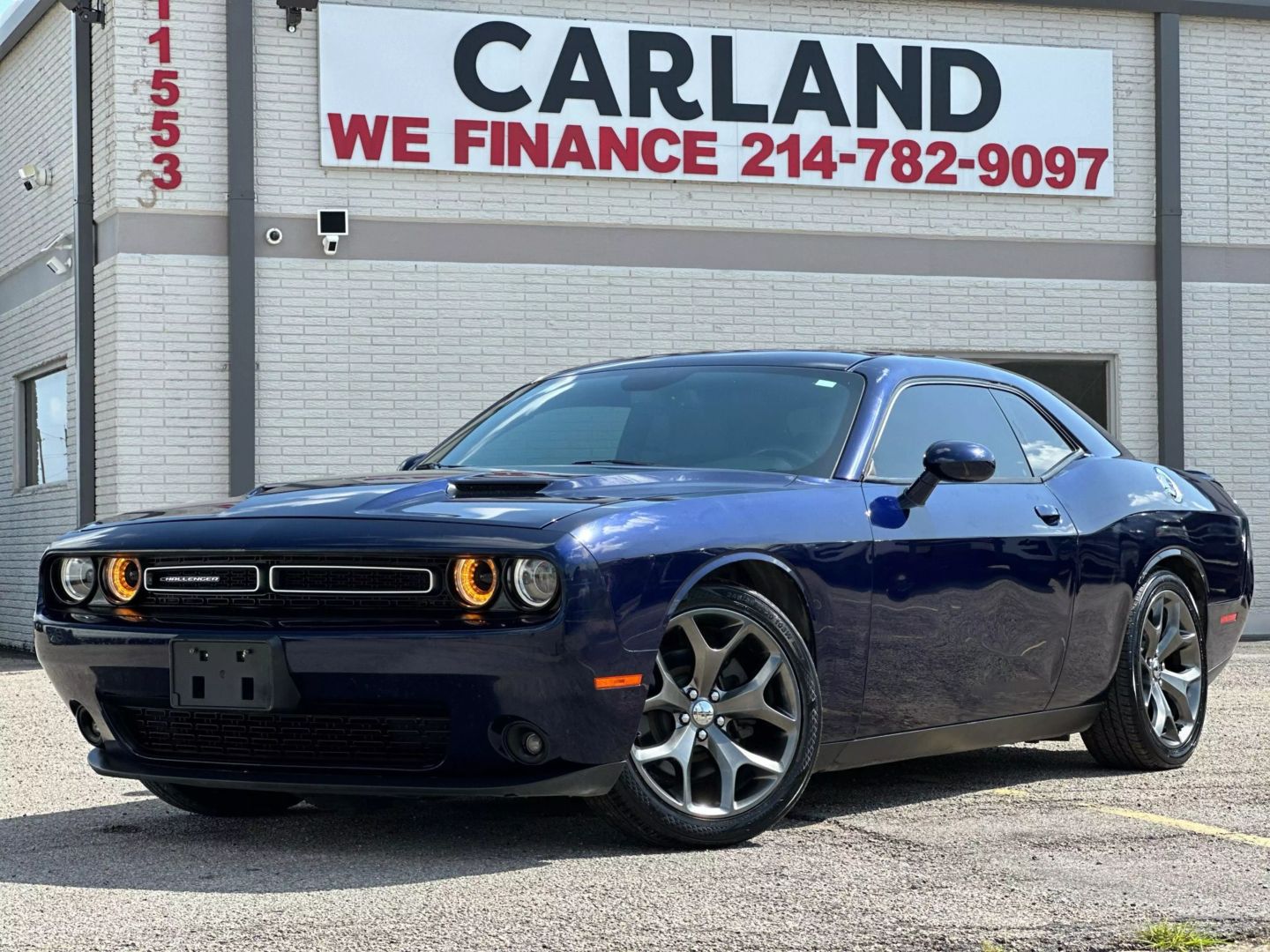 2016 Dodge Challenger - Image 1