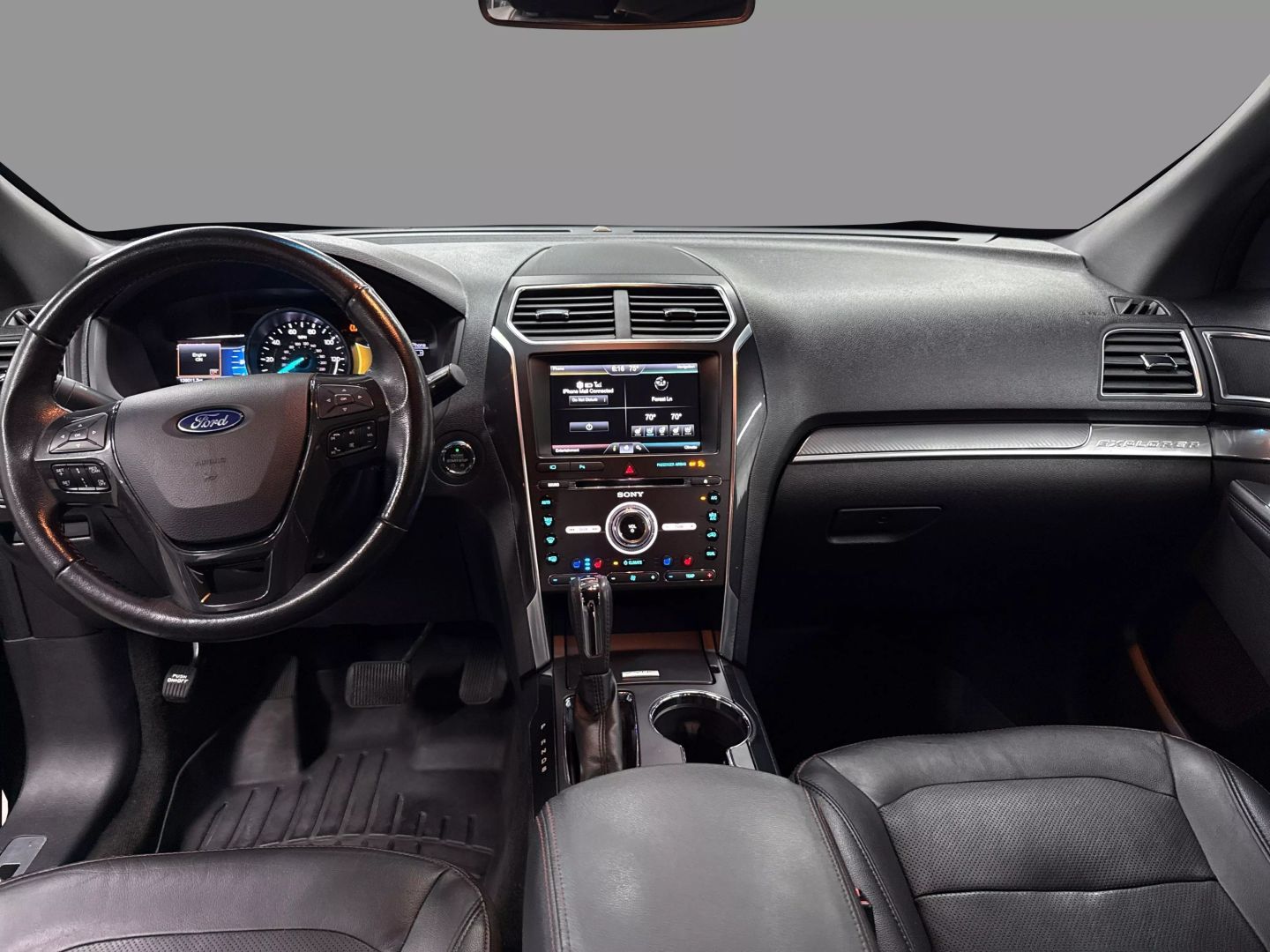 2016 Ford Explorer - Image 45