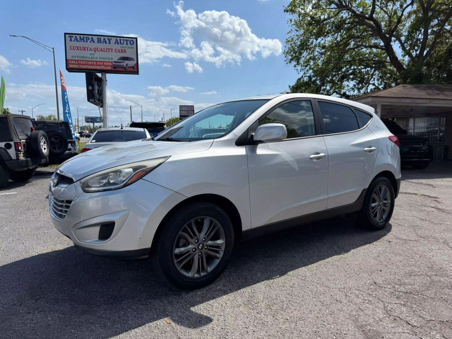 Used 2015 Hyundai Tucson GLS with VIN KM8JTCAF6FU978046 for sale in Tampa, FL