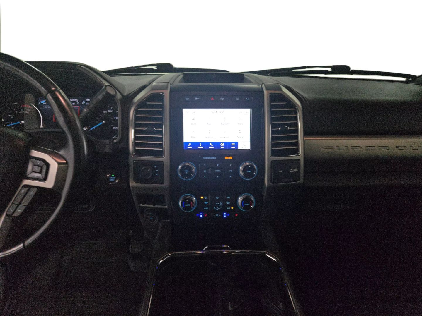 2021 Ford F450 Super Duty Crew Cab - Image 13