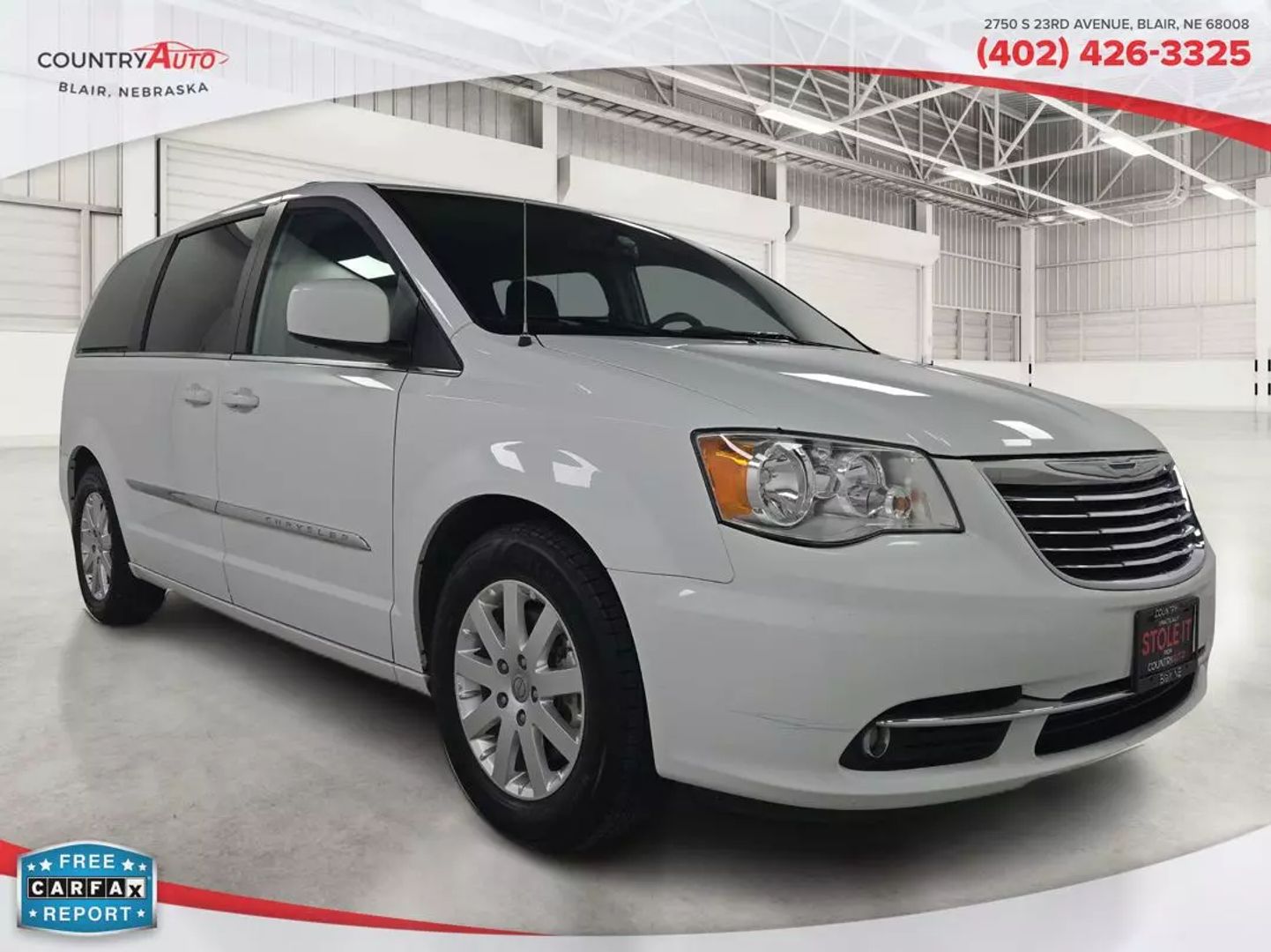 2015 Chrysler Town & Country - Image 7