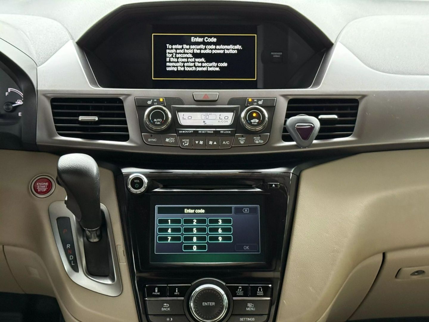 2014 Honda Odyssey - Image 27