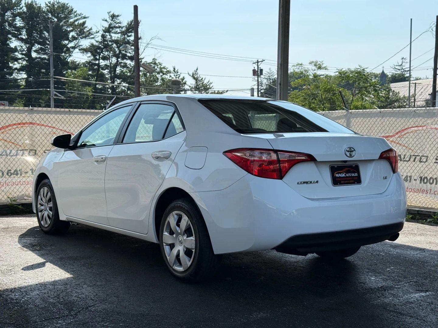 2018 Toyota Corolla - Image 9