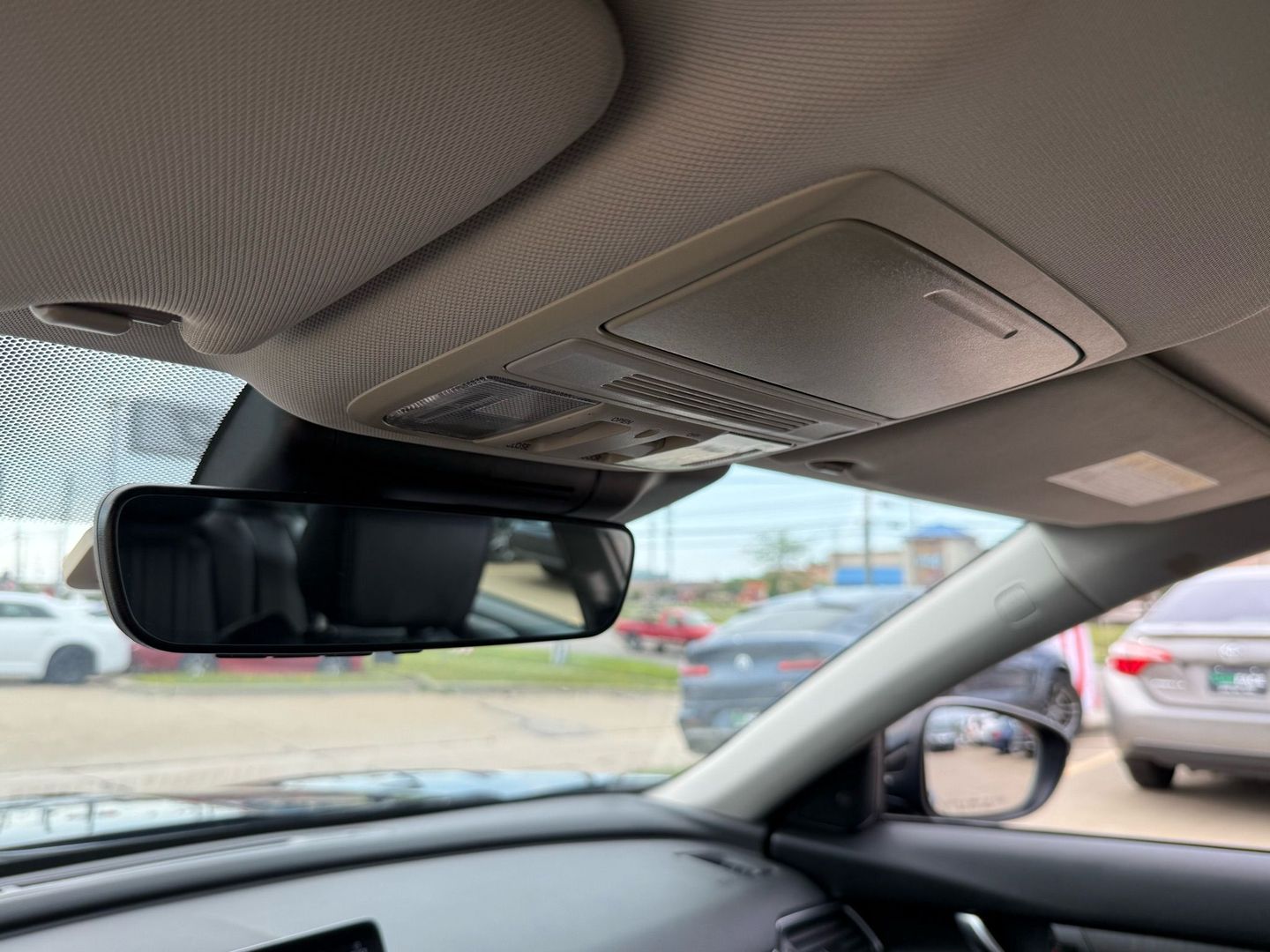 2019 Honda Accord - Image 46