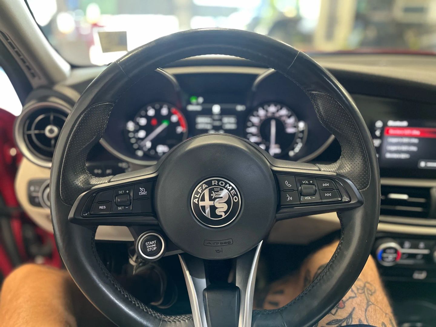 2020 Alfa Romeo Giulia Sedan 4d - Image 38