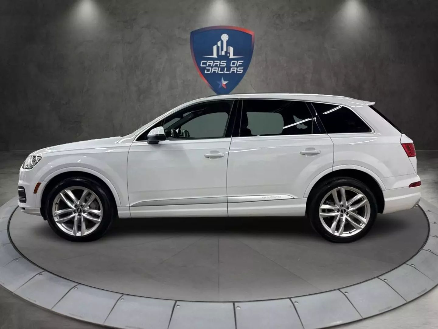 2018 Audi Q7 - Image 2