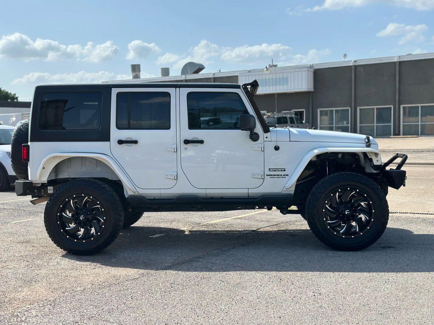 2014 Jeep Wrangler - Image 8