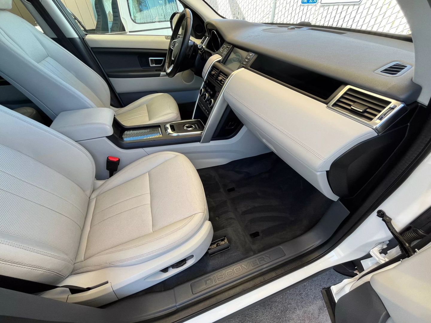 2019 Land Rover Discovery Sport  Vin: Salcp2fxxkh810080 Stock Id: 810080 - Image 11