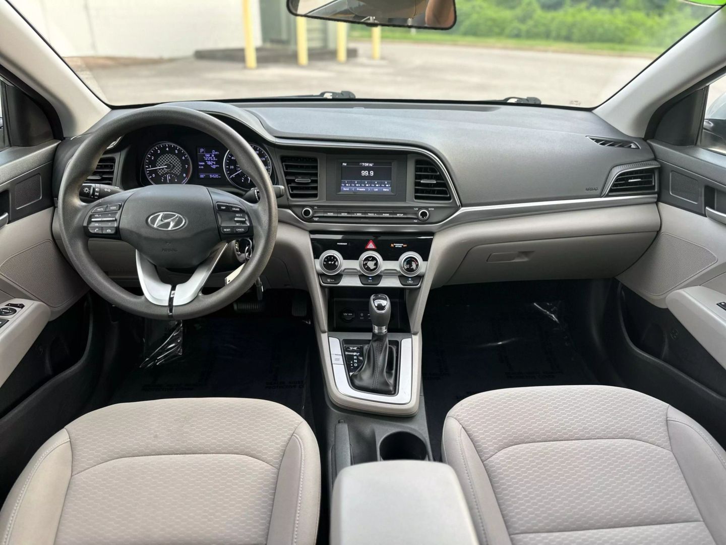 2019 HYUNDAI ELANTRA SEDAN 4-CYL, 2.0 LITER SE SEDAN 4D