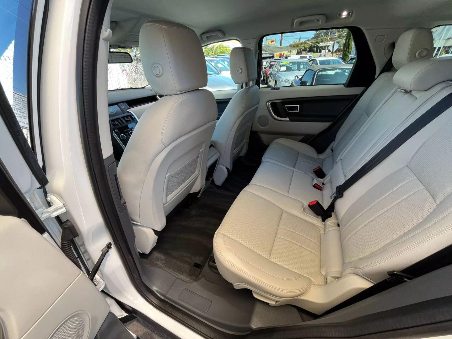 2019 Land Rover Discovery Sport  Vin: Salcp2fxxkh810080 Stock Id: 810080 - Image 14