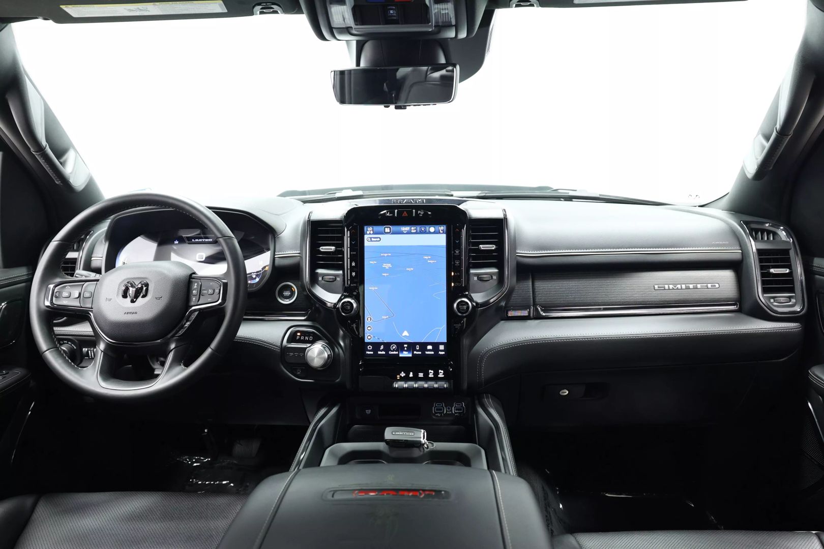 2023 Ram 1500 Crew Cab - Image 44