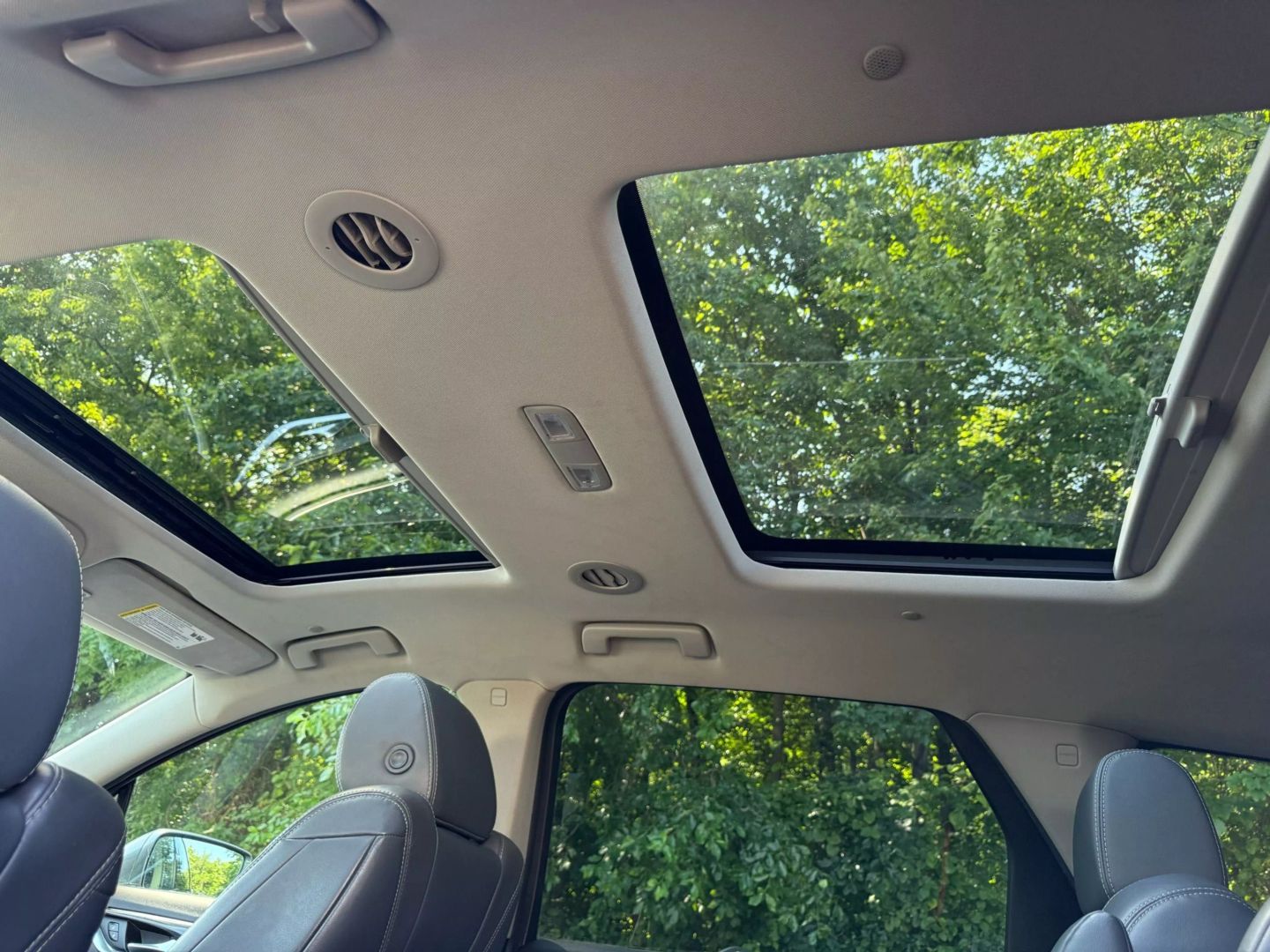 2019 Buick Enclave - Image 40