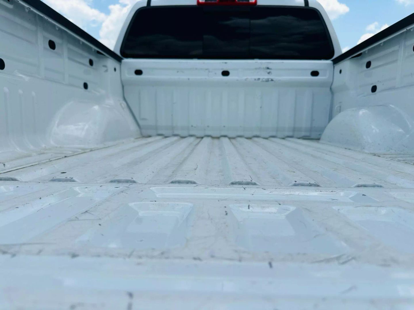 2018 Chevrolet Colorado Crew Cab - Image 11