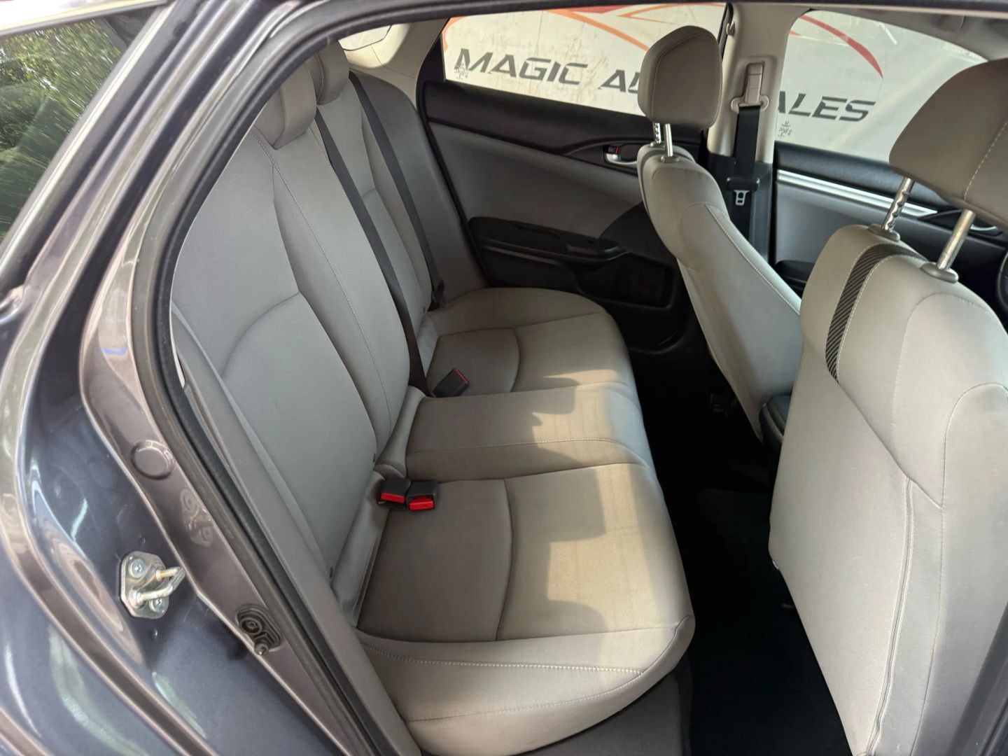 2018 Honda Civic - Image 20