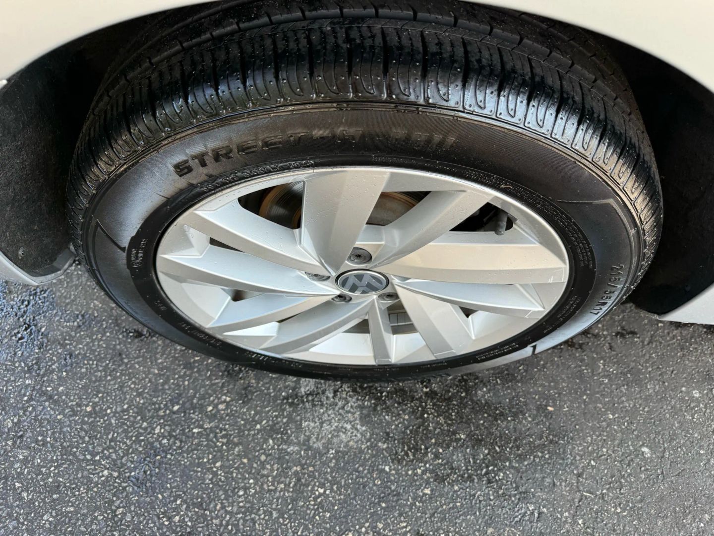 2018 Volkswagen Passat - Image 47