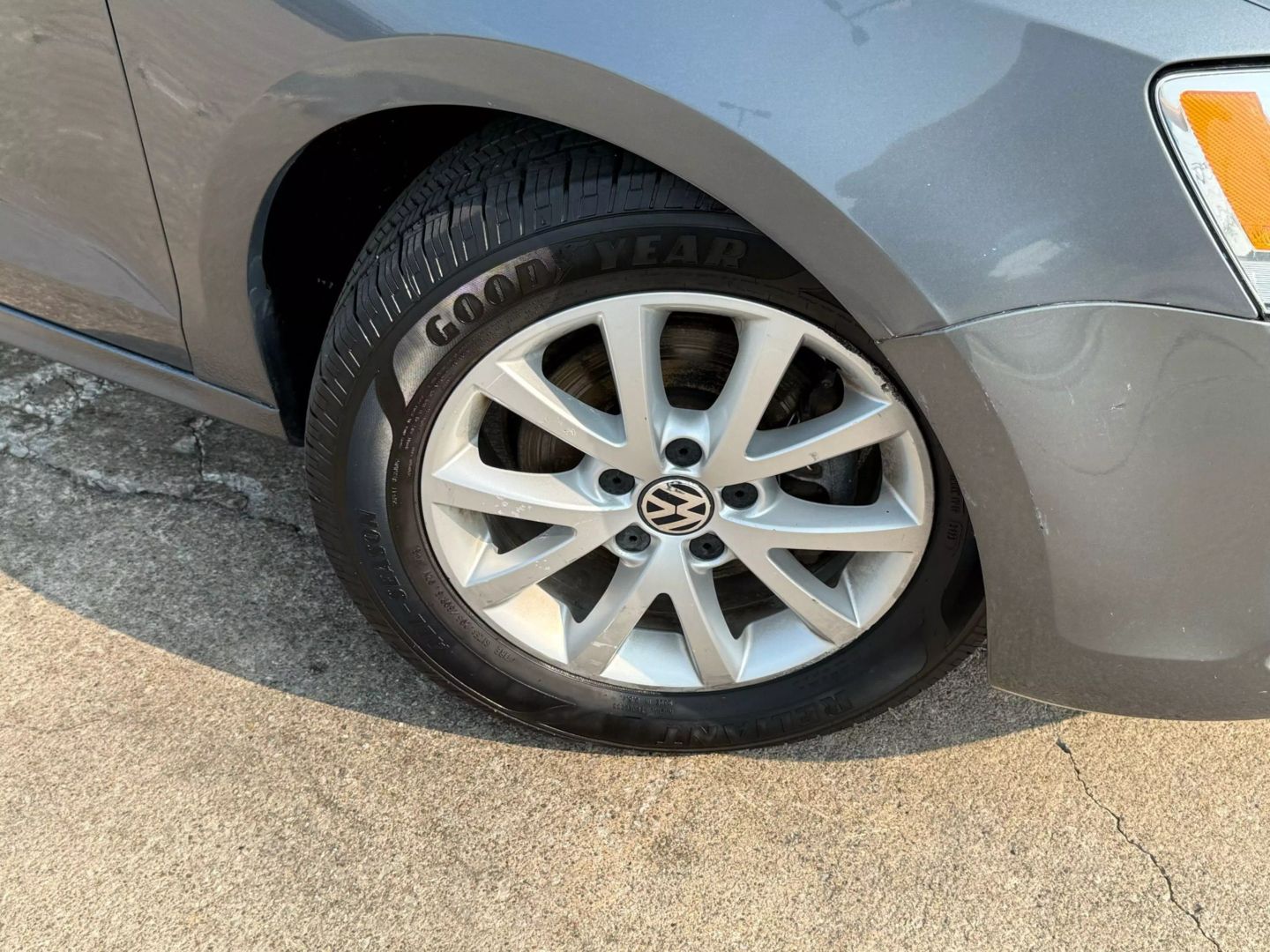2013 Volkswagen Jetta - Image 48