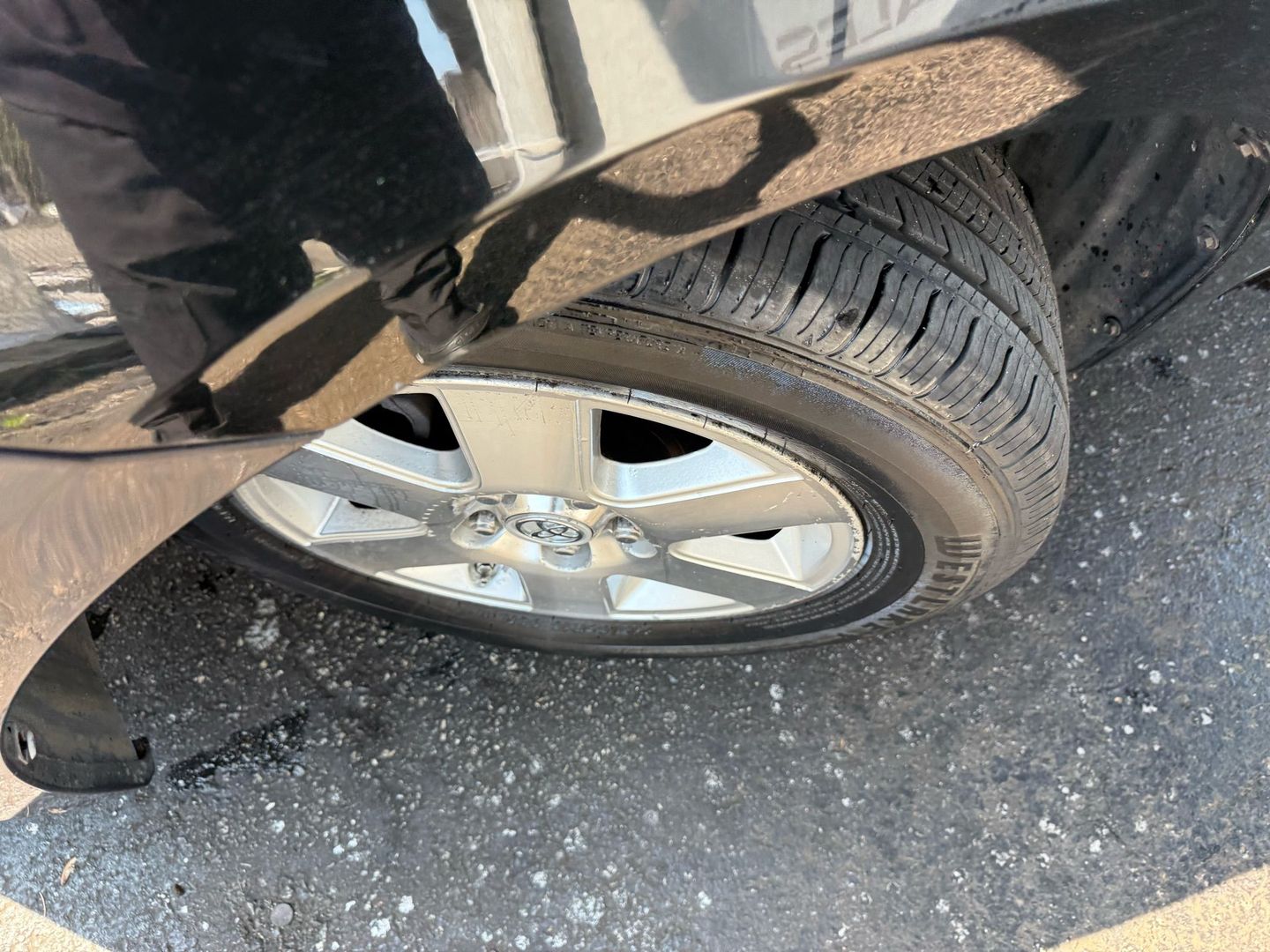 2008 Toyota Sienna - Image 34