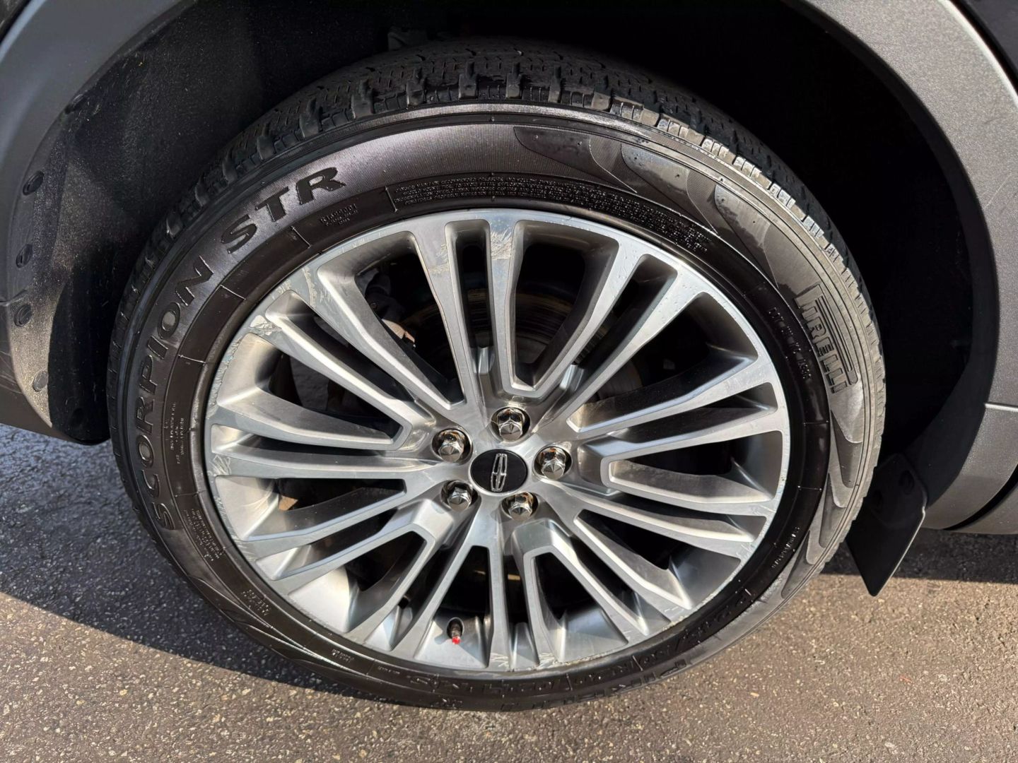 2016 Lincoln Mkx - Image 48