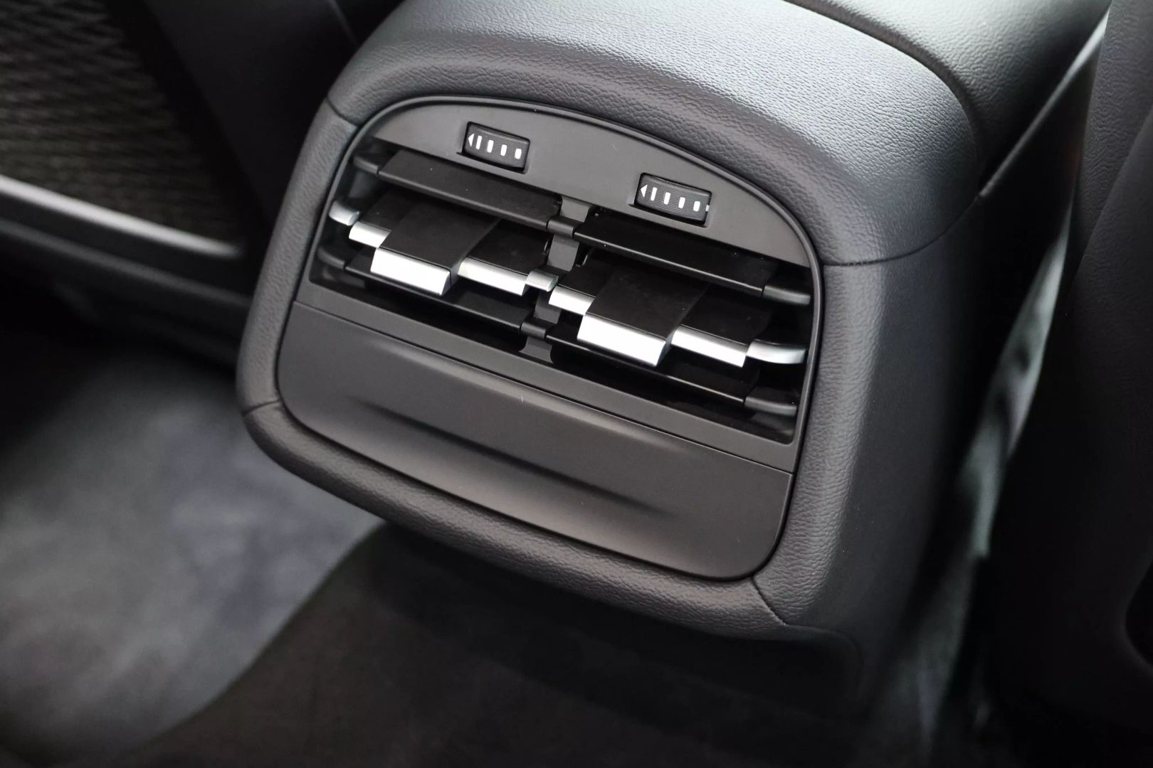 2020 Maserati Ghibli - Image 77