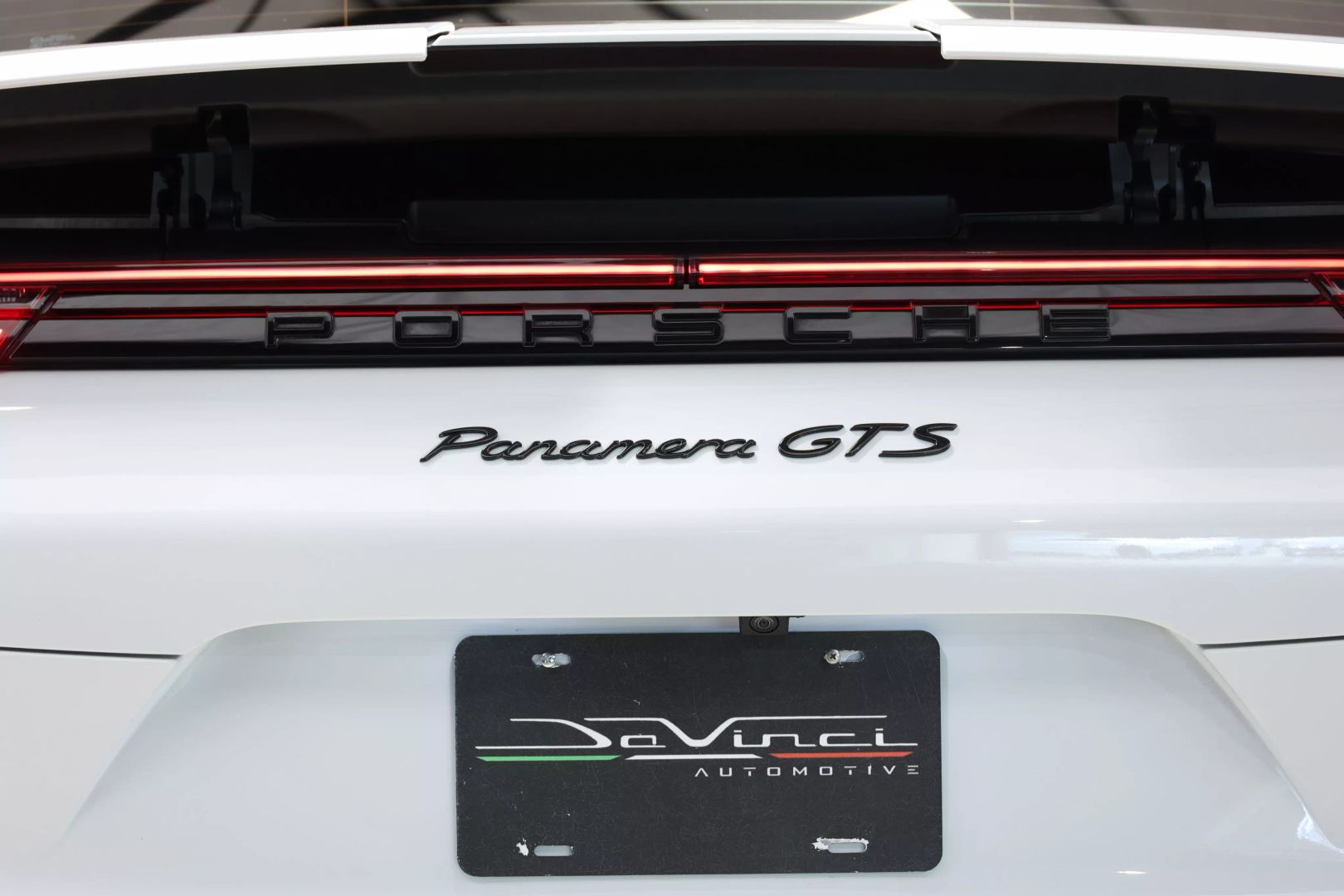 2020 Porsche Panamera - Image 66