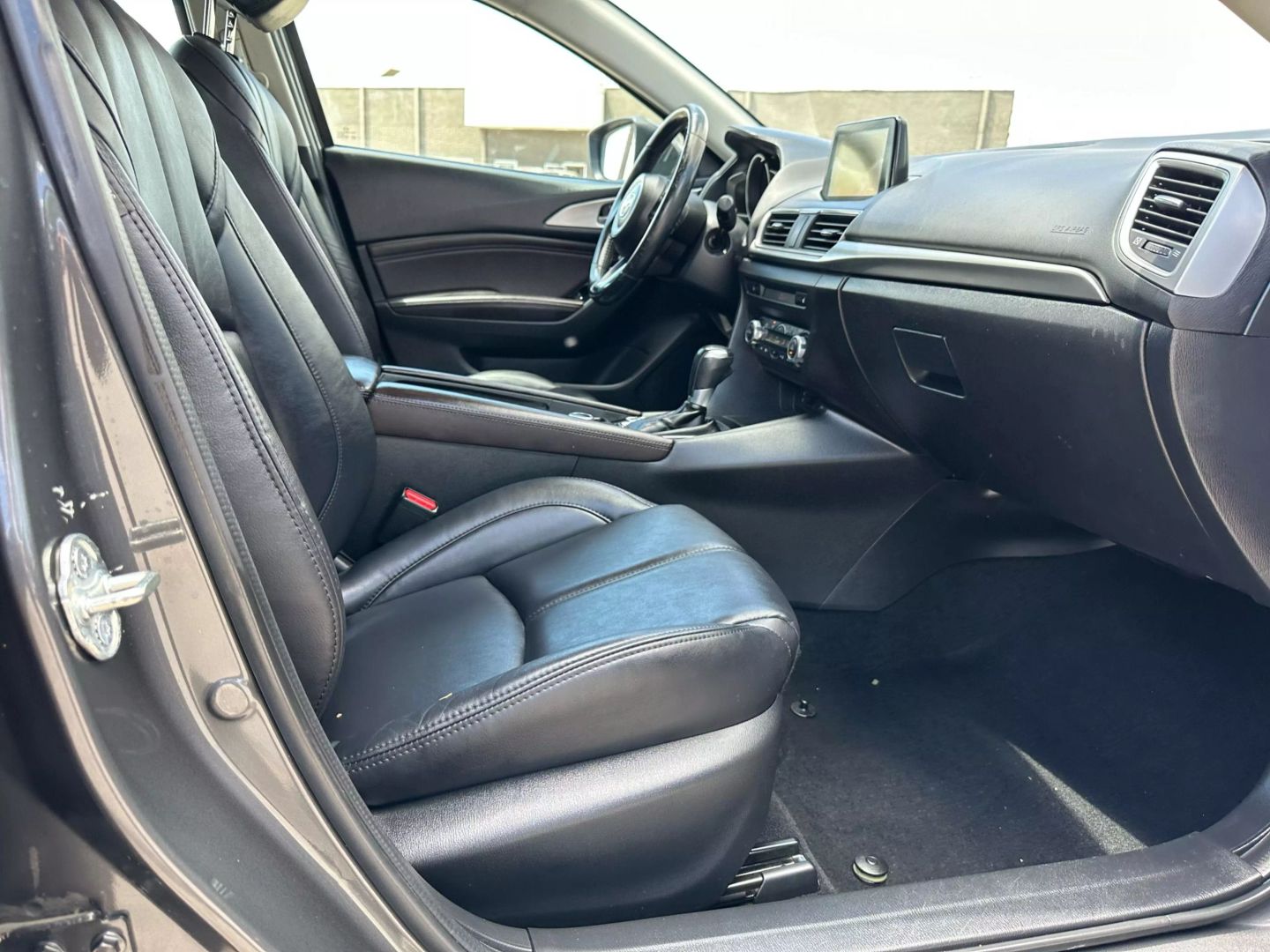 2018 Mazda Mazda3 - Image 20