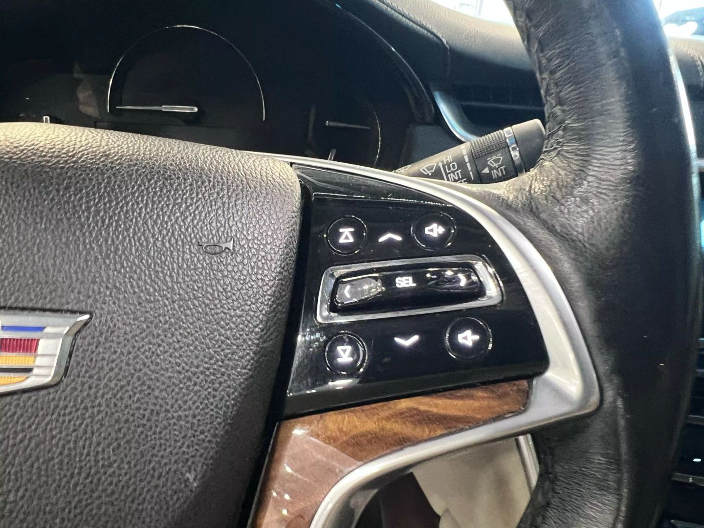 2019 Cadillac Xts Luxury Sedan 4d - Image 15