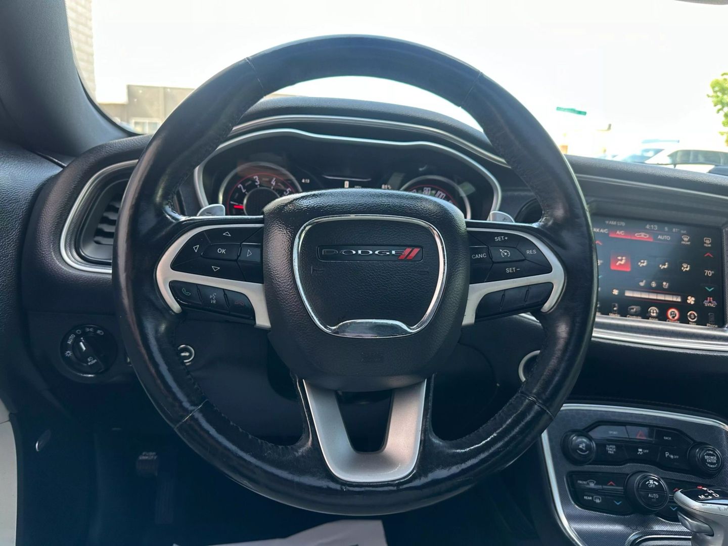 2016 Dodge Challenger - Image 19