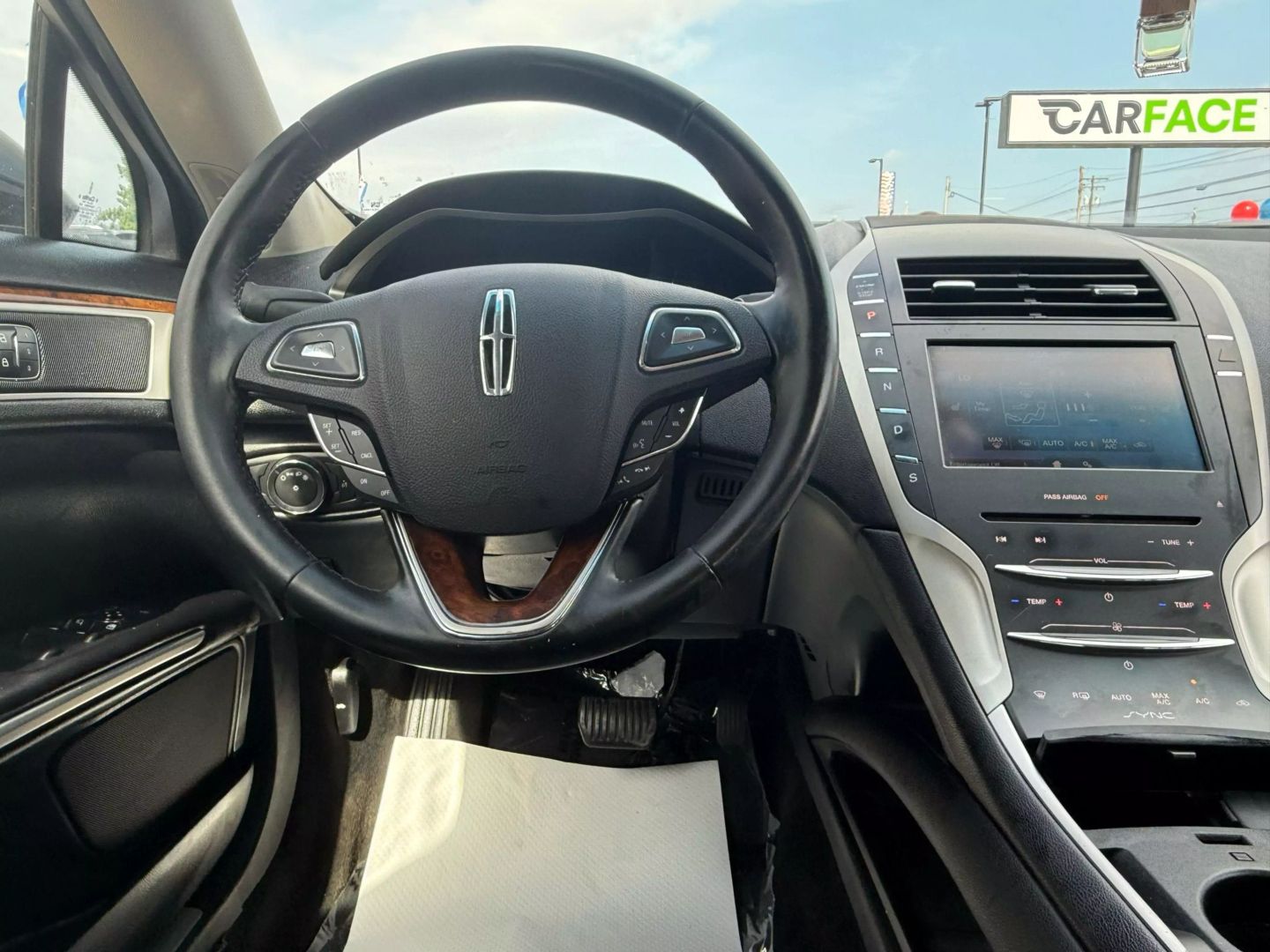2016 Lincoln Mkz - Image 27