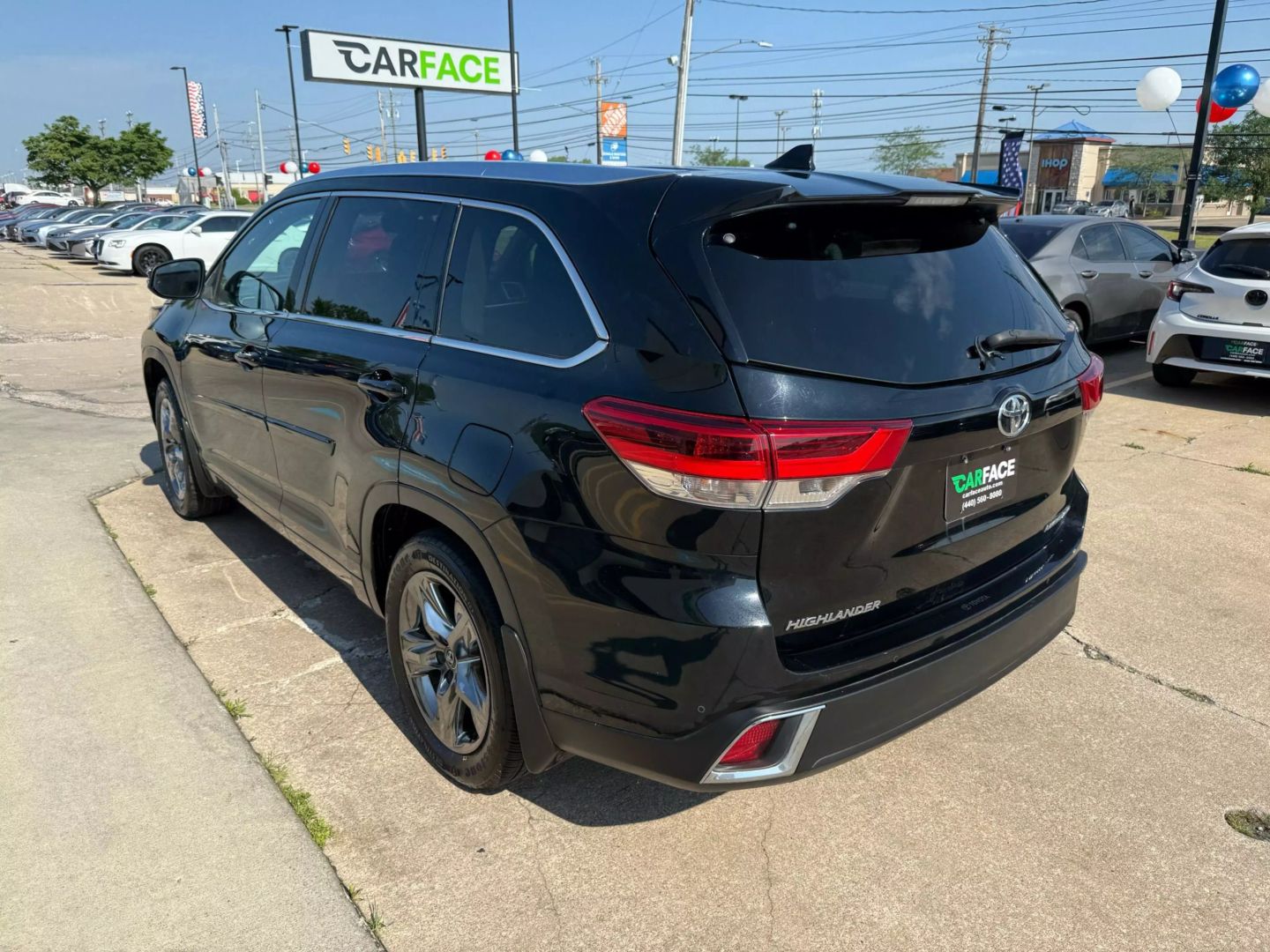 2018 Toyota Highlander - Image 8