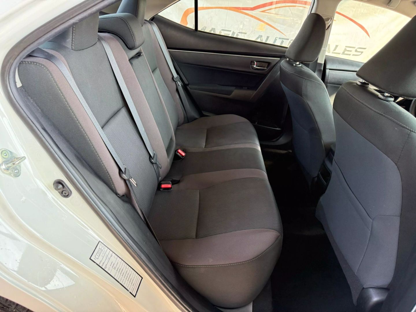 2018 Toyota Corolla - Image 22