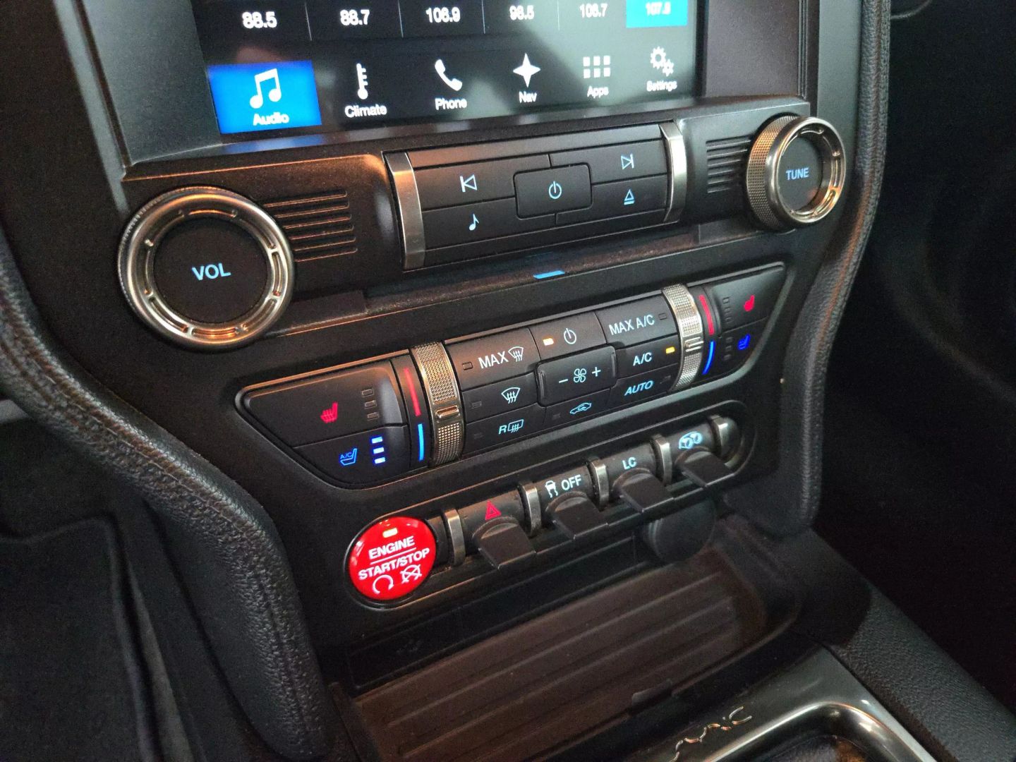 2016 Ford Mustang - Image 14