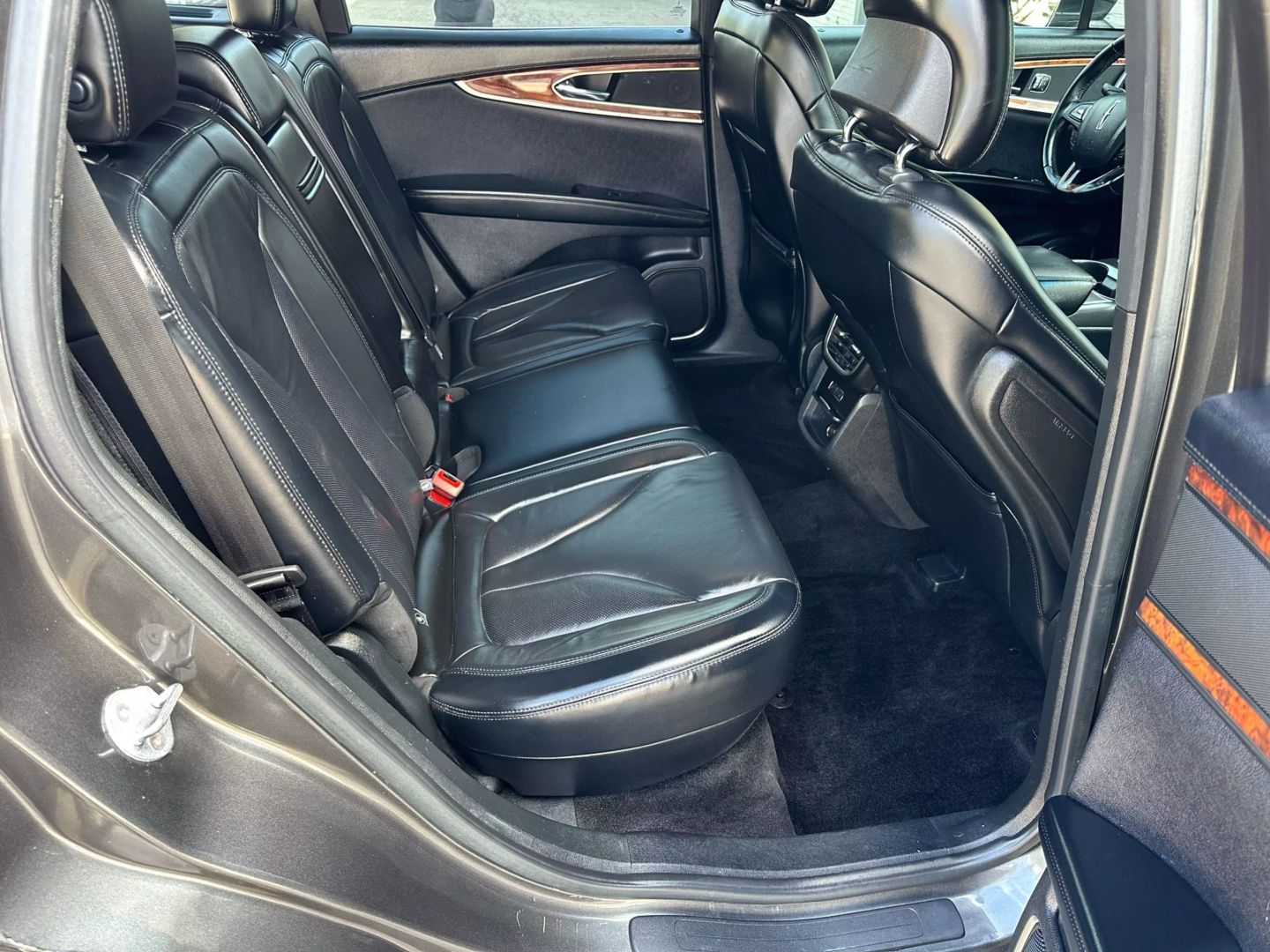 2018 Lincoln Mkx - Image 29