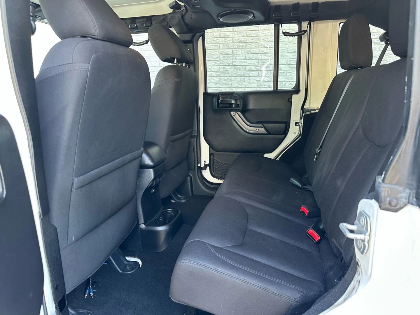 2014 Jeep Wrangler - Image 16