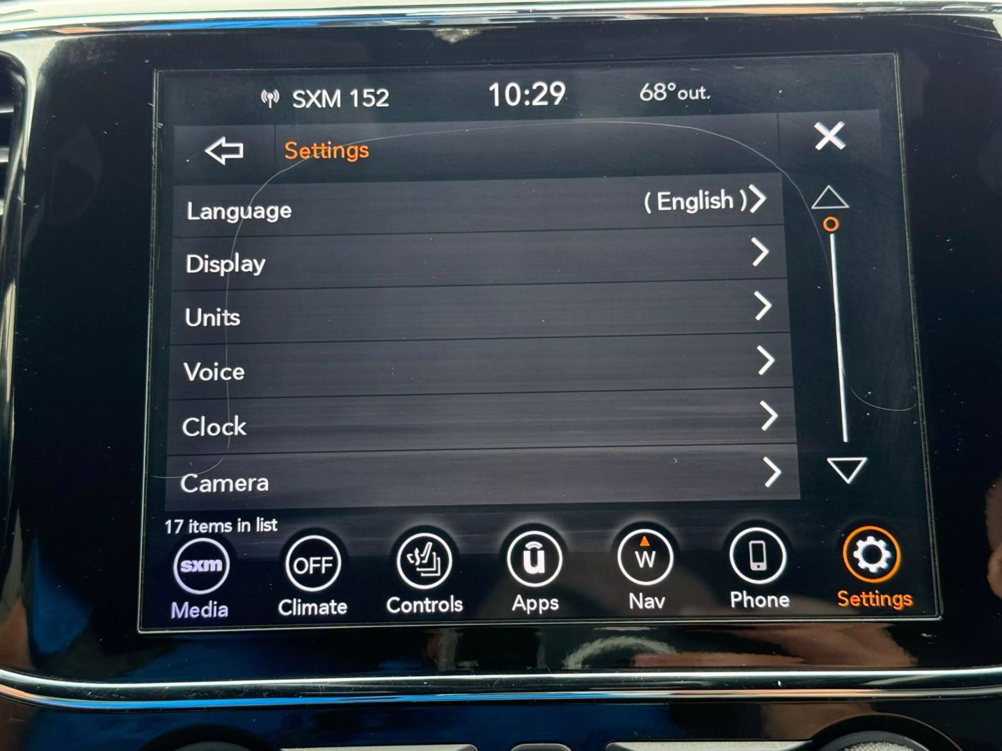 2019 Jeep Grand Cherokee - Image 40