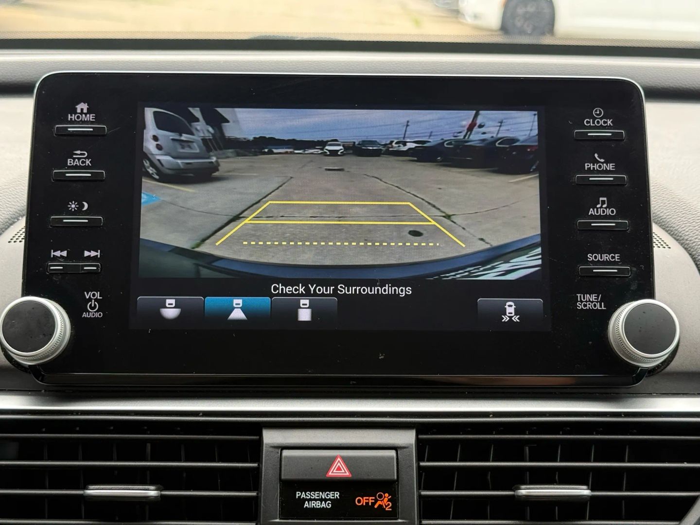 2019 Honda Accord - Image 35