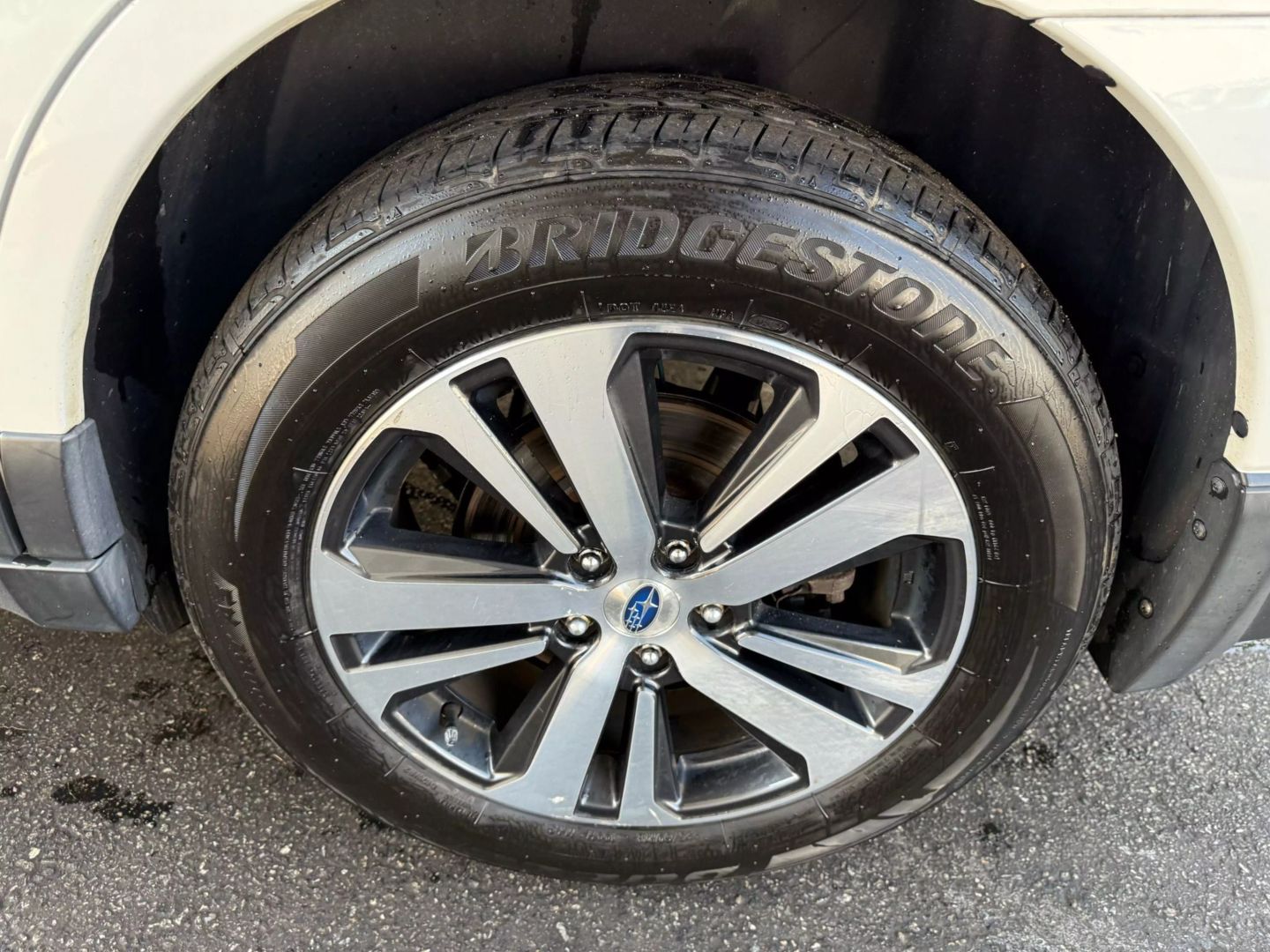 2018 Subaru Outback - Image 45