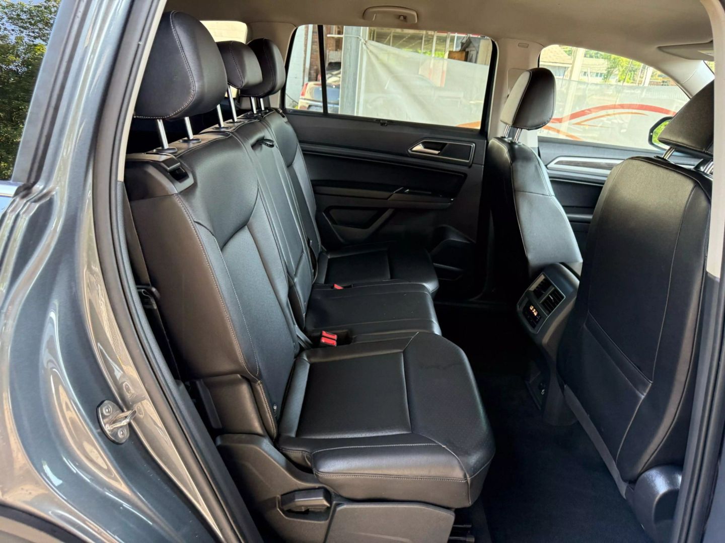 2019 Volkswagen Atlas - Image 24