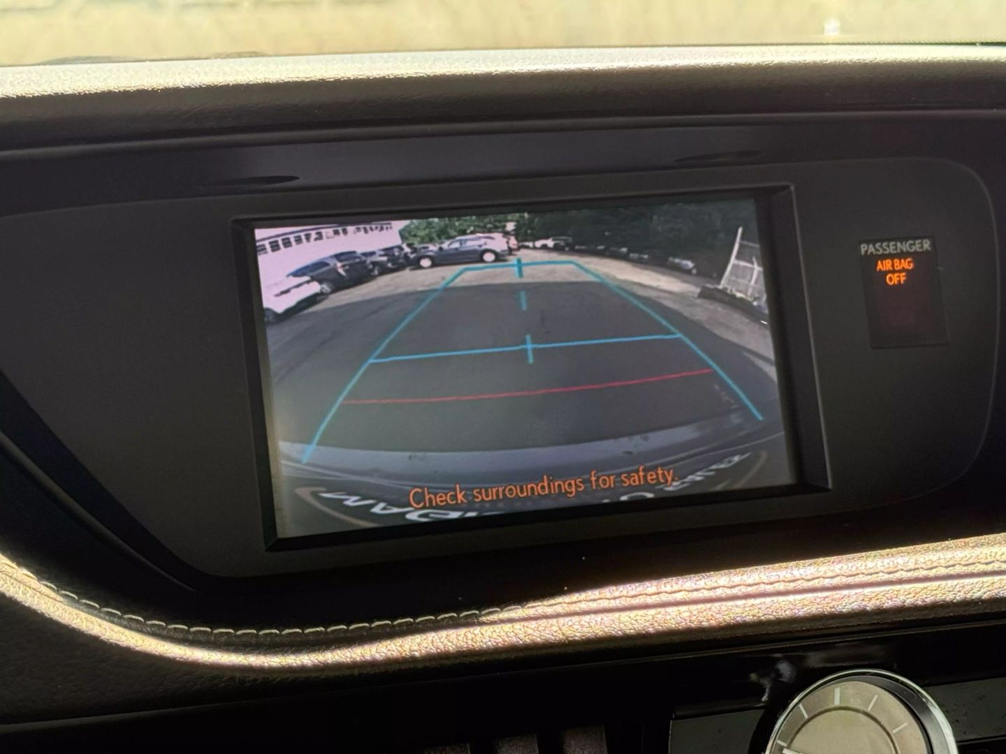 2014 Lexus Es - Image 39