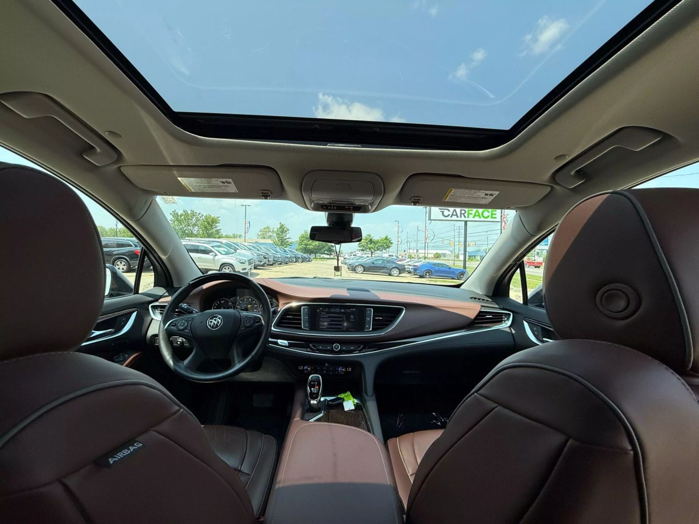 2018 Buick Enclave - Image 30