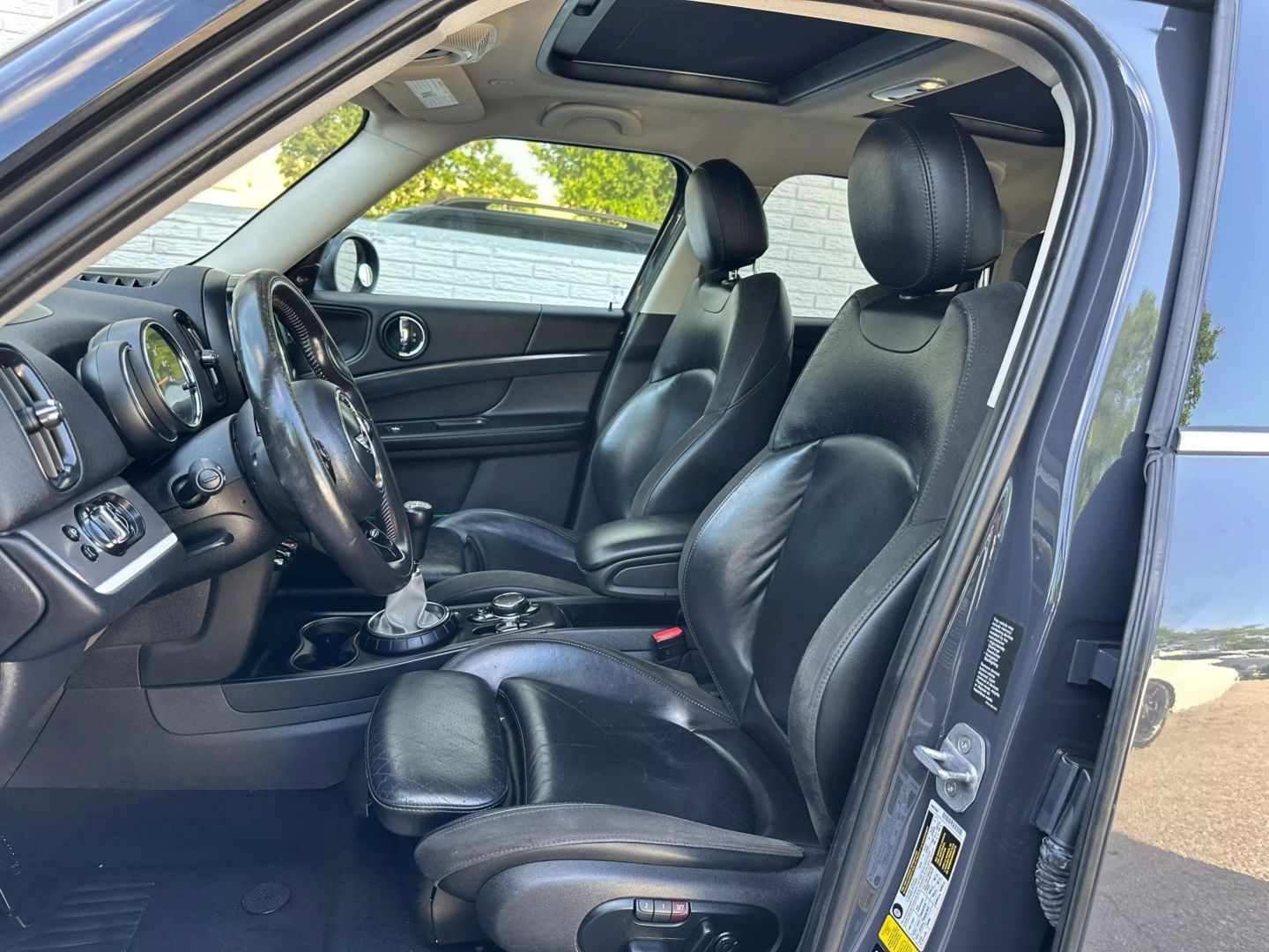 2017 Mini Countryman - Image 15