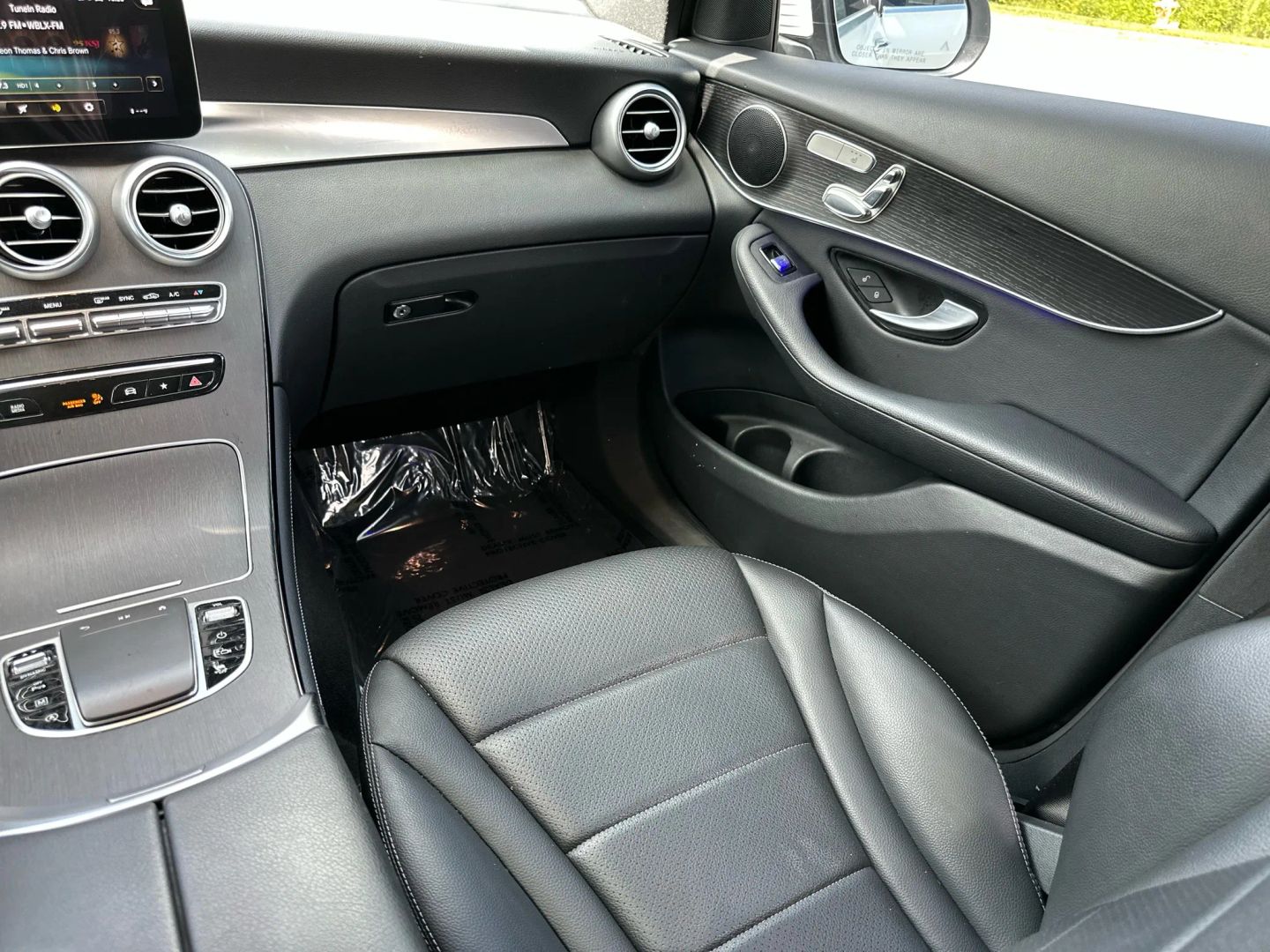 2021 MERCEDES-BENZ GLC SUV 4-CYL, TURBO, 2.0 LITER GLC 300 4MATIC SPORT UTILITY 4D