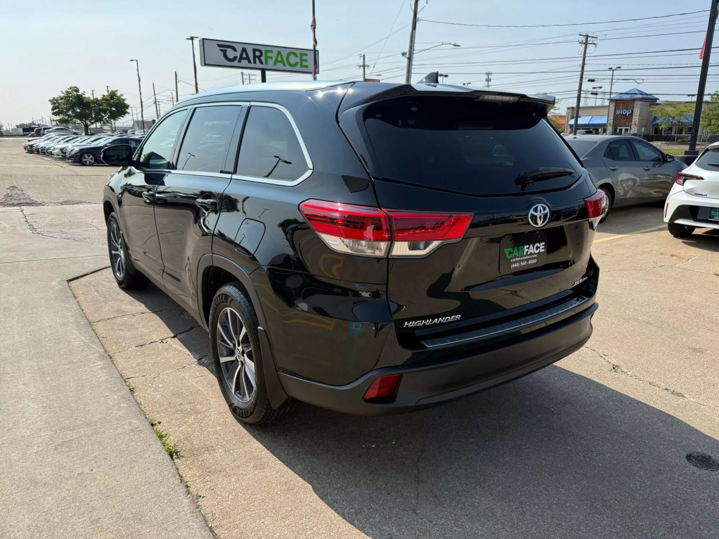 2019 Toyota Highlander - Image 8